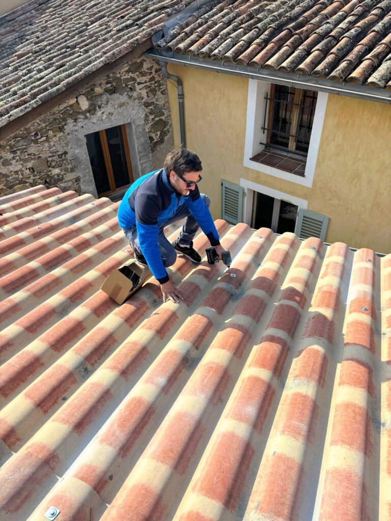 Des toitures en pente et des accès exigeants